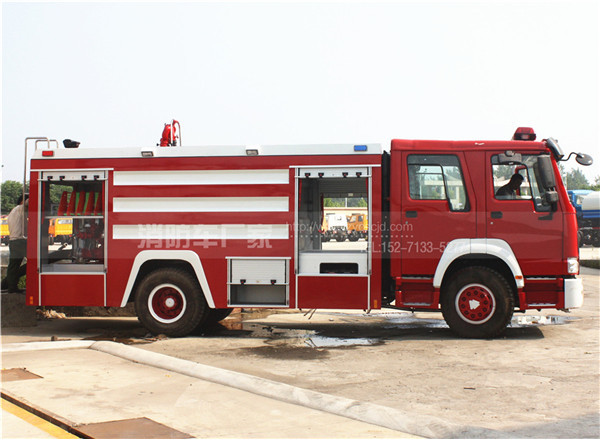 10����������ˮ������܇