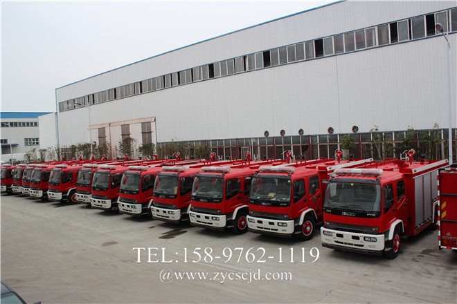 五十鈴泡沫消防車 五十鈴泡沫消防車